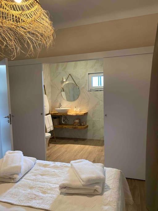 Casa Dos Avos Apartment Вила Нова де Милфонтеш Екстериор снимка